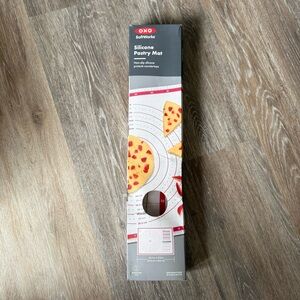 OXO Silicone Pastry Mat - Red and White